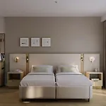 Star 5*